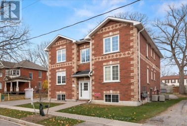 # 1 - 443 TIMOTHY STREET Newmarket (Central Newmarket) Ontario photo 1