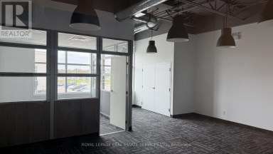 213 - 3465 REBECCA STREET Oakville (QE Queen Elizabeth) Ontario photo 2