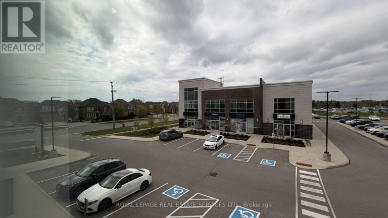 213 - 3465 REBECCA STREET, Oakville (QE Queen Elizabeth), Ontario, L6L0H3