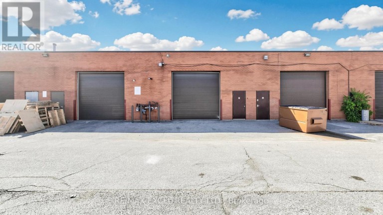 4 - 2050 STEELES AVENUE W, Vaughan (Concord), Ontario, L4K2V1