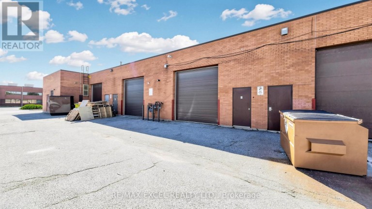 4 - 2050 STEELES AVENUE W, Vaughan (Concord), Ontario, L4K2V1