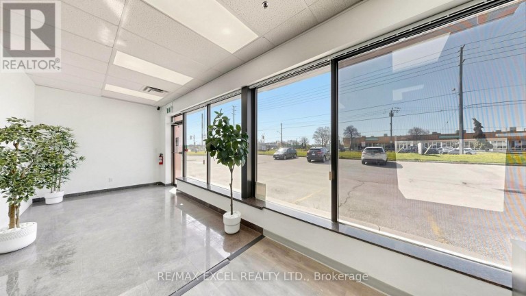 4 - 2050 STEELES AVENUE W, Vaughan (Concord), Ontario, L4K2V1