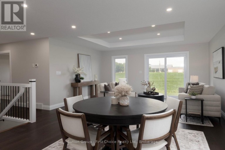 12 NELSON STREET, West Perth (Mitchell), Ontario, N0K1N0