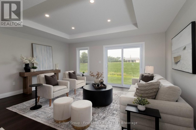 12 NELSON STREET, West Perth (Mitchell), Ontario, N0K1N0