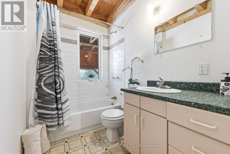 527 B LORWELL LAKE DRIVE, Brudenell, Lyndoch and Raglan, Ontario, K0J2A0