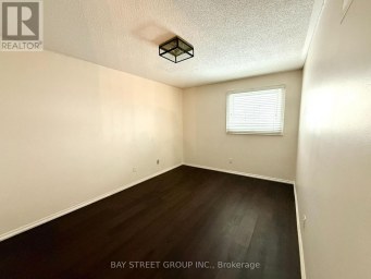ROOM 2 - 4497 LONGMOOR ROAD Mississauga (Central Erin Mills) Ontario photo 6