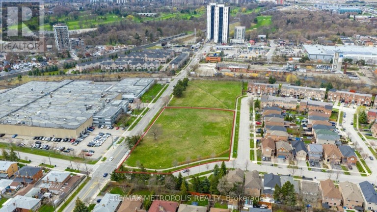 50-60 OAK STREET, Toronto (Humberlea-Pelmo Park), Ontario, M9N1A1