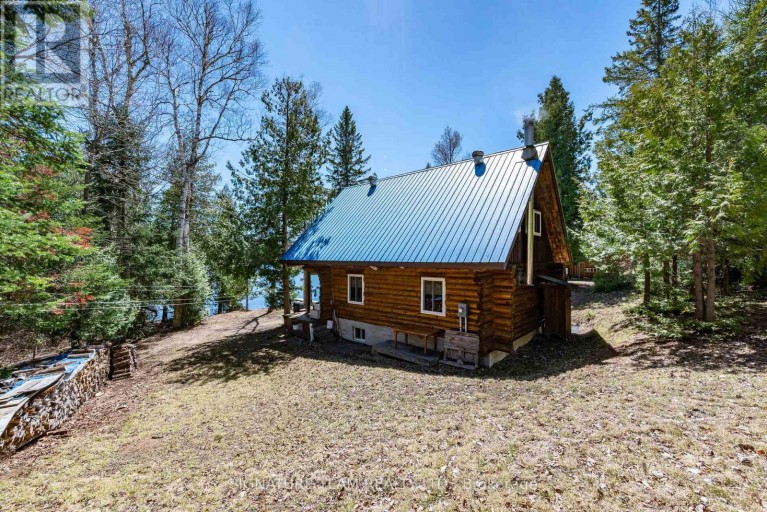 527 A LORWELL LAKE LANE, Brudenell, Lyndoch and Raglan, Ontario, K0J2A0
