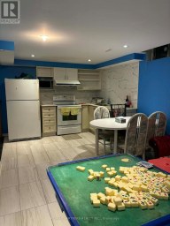 17 MARTLESHAM ROAD Markham (Milliken Mills East) Ontario photo 2