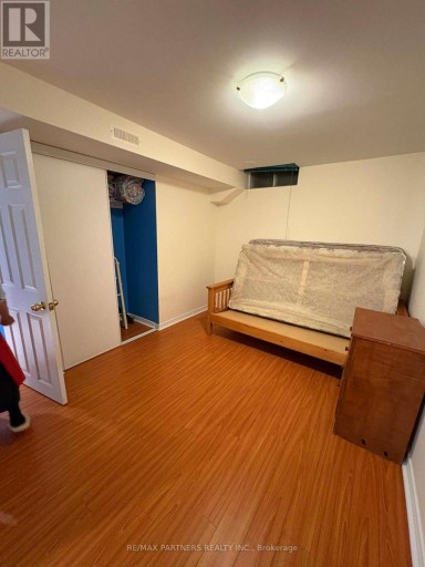 17 MARTLESHAM ROAD, Markham (Milliken Mills East), Ontario, L3R7K4