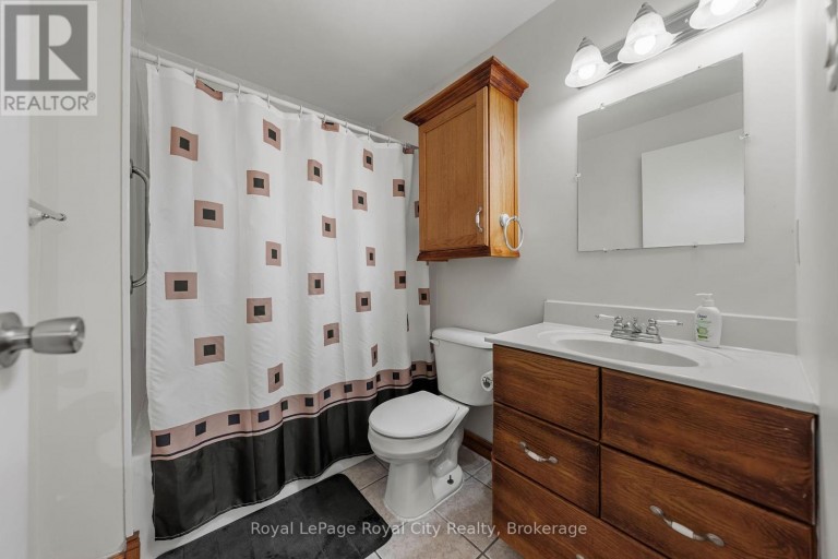 102 - 234 WILLOW ROAD, Guelph (Junction/Onward Willow), Ontario, N1H7C6