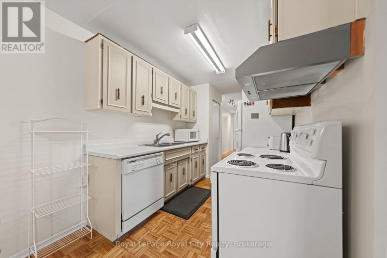 102 - 234 WILLOW ROAD, Guelph (Junction/Onward Willow), Ontario, N1H7C6
