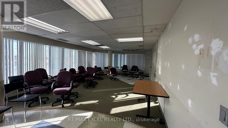 202 D-C - 2425 EGLINTON AVENUE, Toronto (Kennedy Park), Ontario, M1K5G8