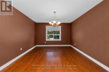 82 BISHOP DRIVE Barrie (Ardagh) Ontario photo 11