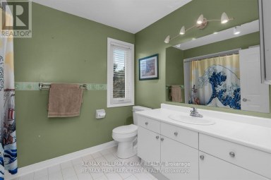 82 BISHOP DRIVE Barrie (Ardagh) Ontario photo 18