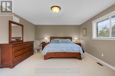 82 BISHOP DRIVE Barrie (Ardagh) Ontario photo 21