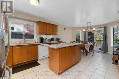 82 BISHOP DRIVE Barrie (Ardagh) Ontario photo 7