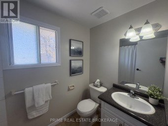 58 - 35 WATERMAN AVENUE London South (South R) Ontario photo 10