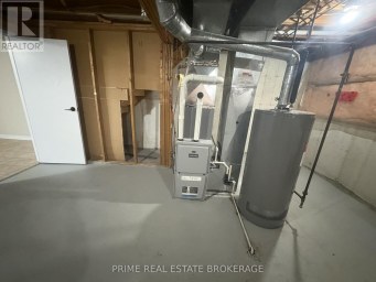 58 - 35 WATERMAN AVENUE London South (South R) Ontario photo 21