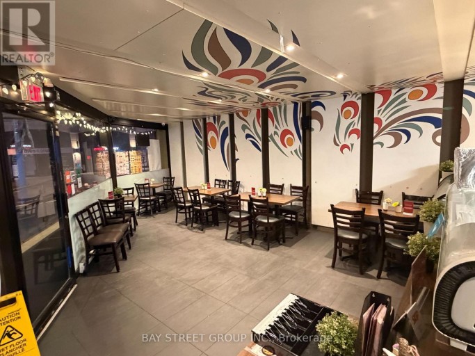 101 - 1992 YONGE STREET, Toronto (Yonge-Eglinton), Ontario, M4S1Z7