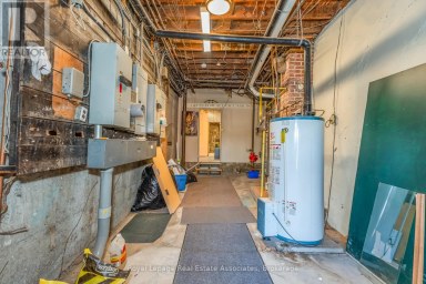 133 DUNLOP STREET E Barrie (City Centre) Ontario photo 16
