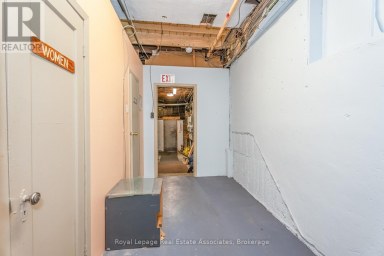 133 DUNLOP STREET E Barrie (City Centre) Ontario photo 27