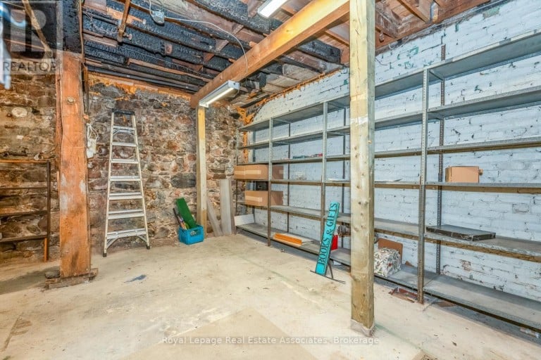 133 DUNLOP STREET E, Barrie (City Centre), Ontario, L4M1A6