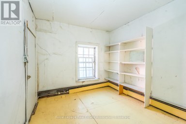 133 DUNLOP STREET E Barrie (City Centre) Ontario photo 7
