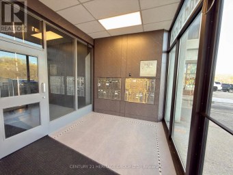 208 E - 4544 DUFFERIN STREET Toronto (York University Heights) Ontario photo 5