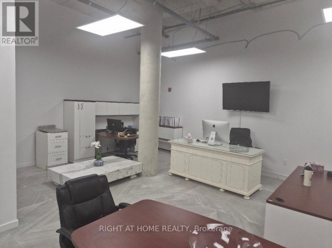 BSMT - 1912 AVENUE ROAD, Toronto (Bedford Park-Nortown), Ontario, M5M4A1