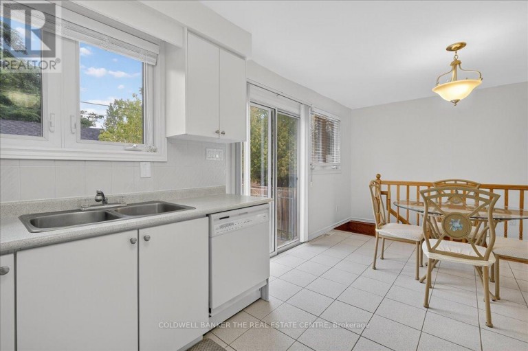 44 GLENWOOD DRIVE, Wasaga Beach, Ontario, L9Z2K5