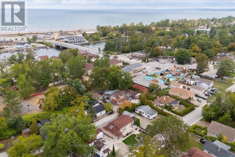44 GLENWOOD DRIVE, Wasaga Beach, Ontario, L9Z2K5