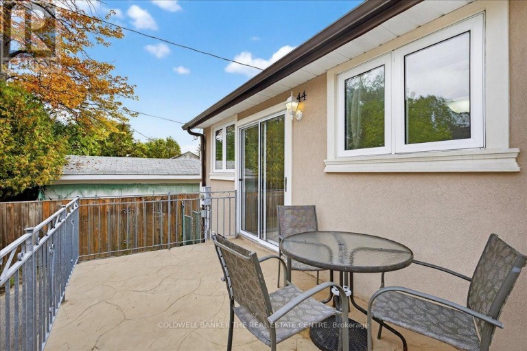 44 GLENWOOD DRIVE, Wasaga Beach, Ontario, L9Z2K5