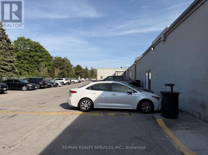 187 (1E63) - 7215 GOREWAY DRIVE, Mississauga (Malton), Ontario, L4T0B4