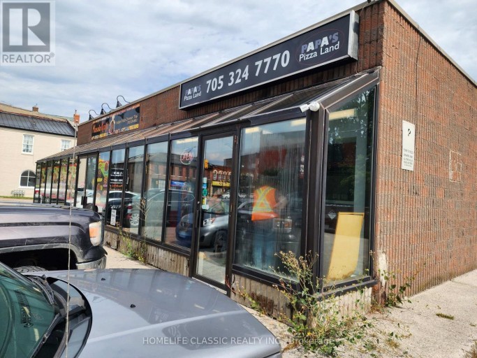24 LINDSAY STREET S, Kawartha Lakes (Lindsay), Ontario, K9V2L8