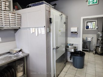 24 LINDSAY STREET S Kawartha Lakes (Lindsay) Ontario photo 8