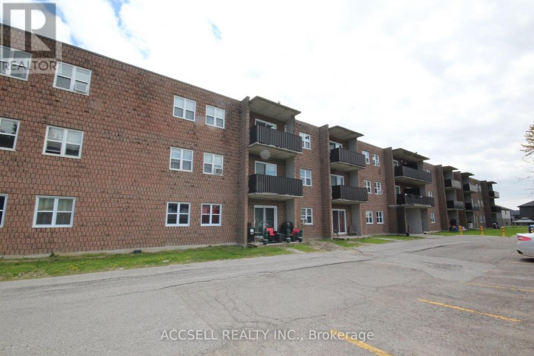 306 - 276 MERRITT AVENUE, Chatham-Kent (Chatham), Ontario, N7M3G1