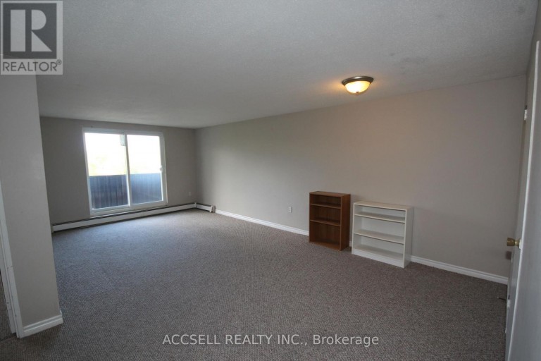 306 - 276 MERRITT AVENUE, Chatham-Kent (Chatham), Ontario, N7M3G1