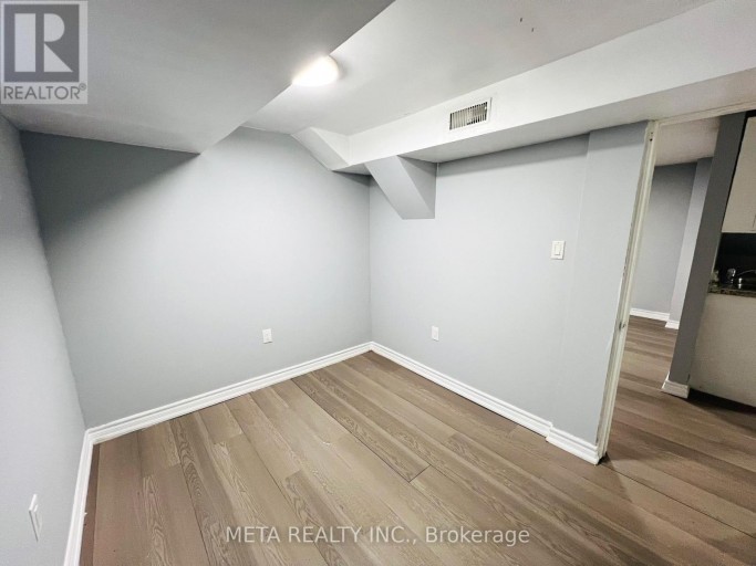 BSMT - 1909 POPPY LANE, Pickering (Liverpool), Ontario, L1V2T4