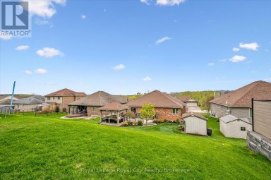 50 FAITH DRIVE Mapleton Ontario photo 46