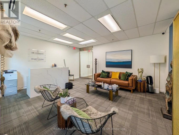 501 - 36 LOMBARD STREET, Toronto (Church-Yonge Corridor), Ontario, M5C1M1