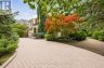 1 KNIGHTSWOOD ROAD, Toronto (bridle Path-sunnybrook-york Mills), Ontario, M4N2G9 (ID C13135628)