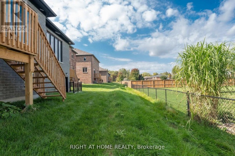 254 WILCOX DRIVE, Clearview (Stayner), Ontario, L0M1S0
