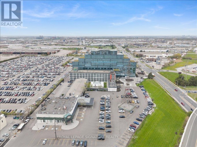 119 - 600 DIXON ROAD, Toronto (West Humber-Clairville), Ontario, M9W1J1