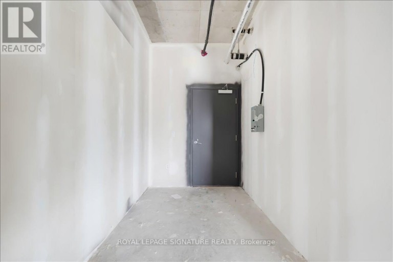 119 - 600 DIXON ROAD, Toronto (West Humber-Clairville), Ontario, M9W1J1