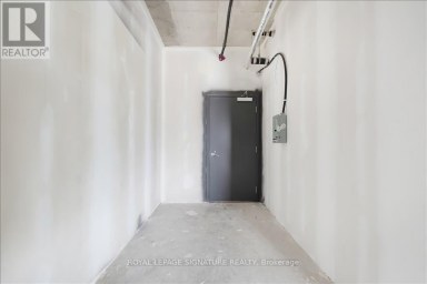 119 - 600 DIXON ROAD Toronto (West Humber-Clairville) Ontario photo 9