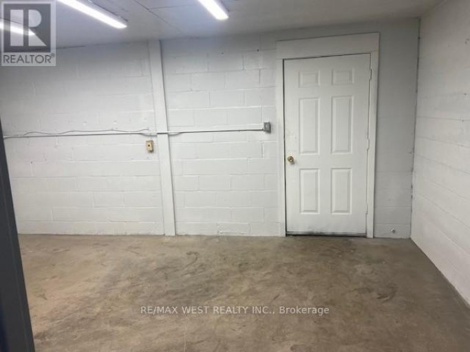 7-8 - 18 MELANIE DRIVE, Brampton (Steeles Industrial), Ontario, L6T4K9