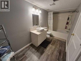 422 BridleCreek Green SW Calgary Alberta photo 12