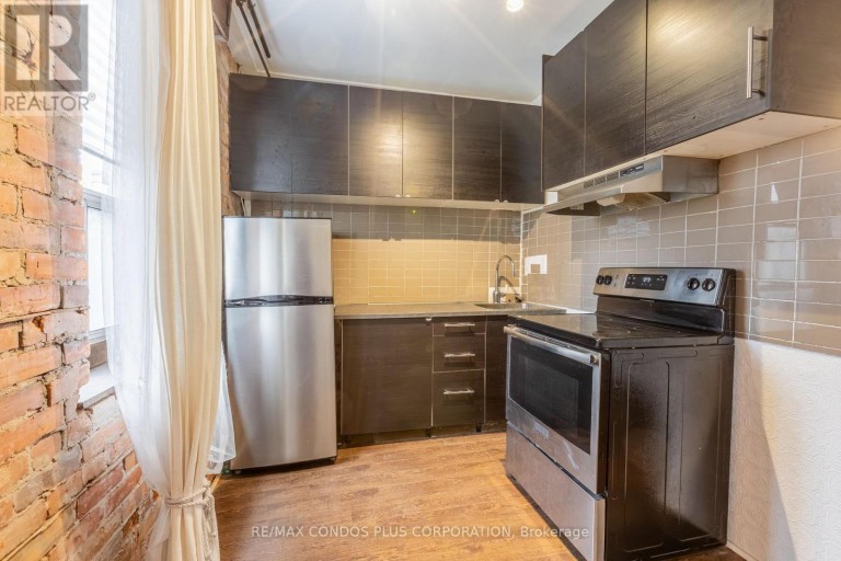 105 - 225 GLADSTONE AVENUE, Toronto (Little Portugal), Ontario, M6J3L5