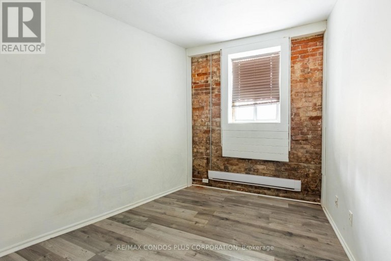 103 - 225 GLADSTONE AVENUE, Toronto (Little Portugal), Ontario, M6J3L5